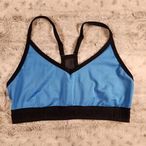 PINK Victoria's Secret Blue and Black Mesh Ultimate Lightly Lined Sports Bra - M